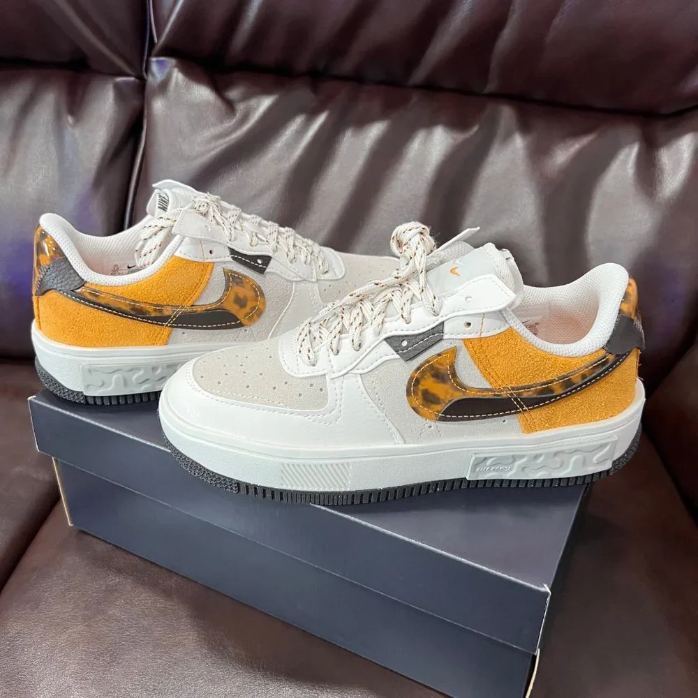 🔥SUNDAY SALE🔥 Nike Women's Sneakers - White, Gray, Orange, Brown